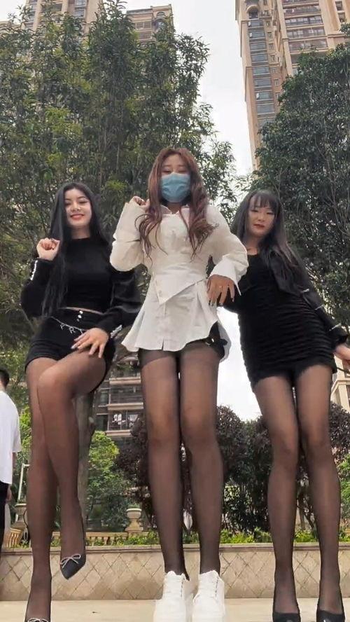 少妇丝袜 舞,少妇舞动风情