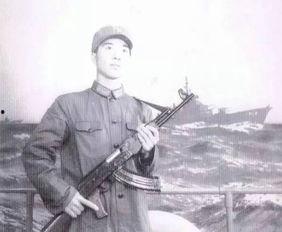 享受少将待遇明星,揭秘享受少将待遇的璀璨明星