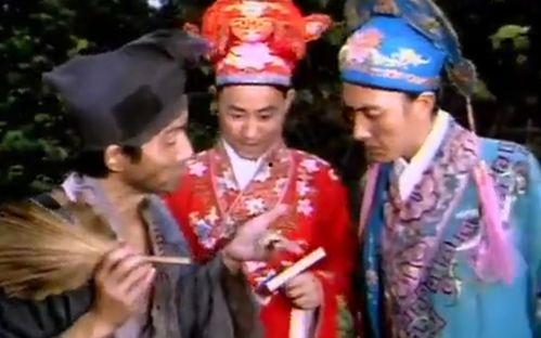 老板济公电影免费观看,笑破红尘，免费观影笑翻天