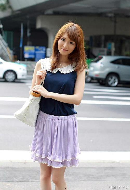 中国av女友排行榜,揭秘网络红人的魅力与争议