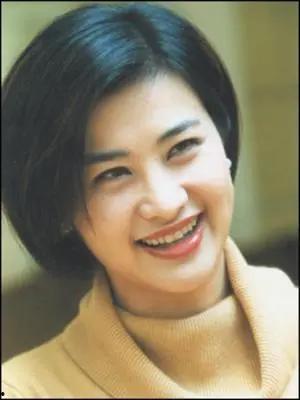 莎莎有关的明星,揭秘与莎莎合作的璀璨明星